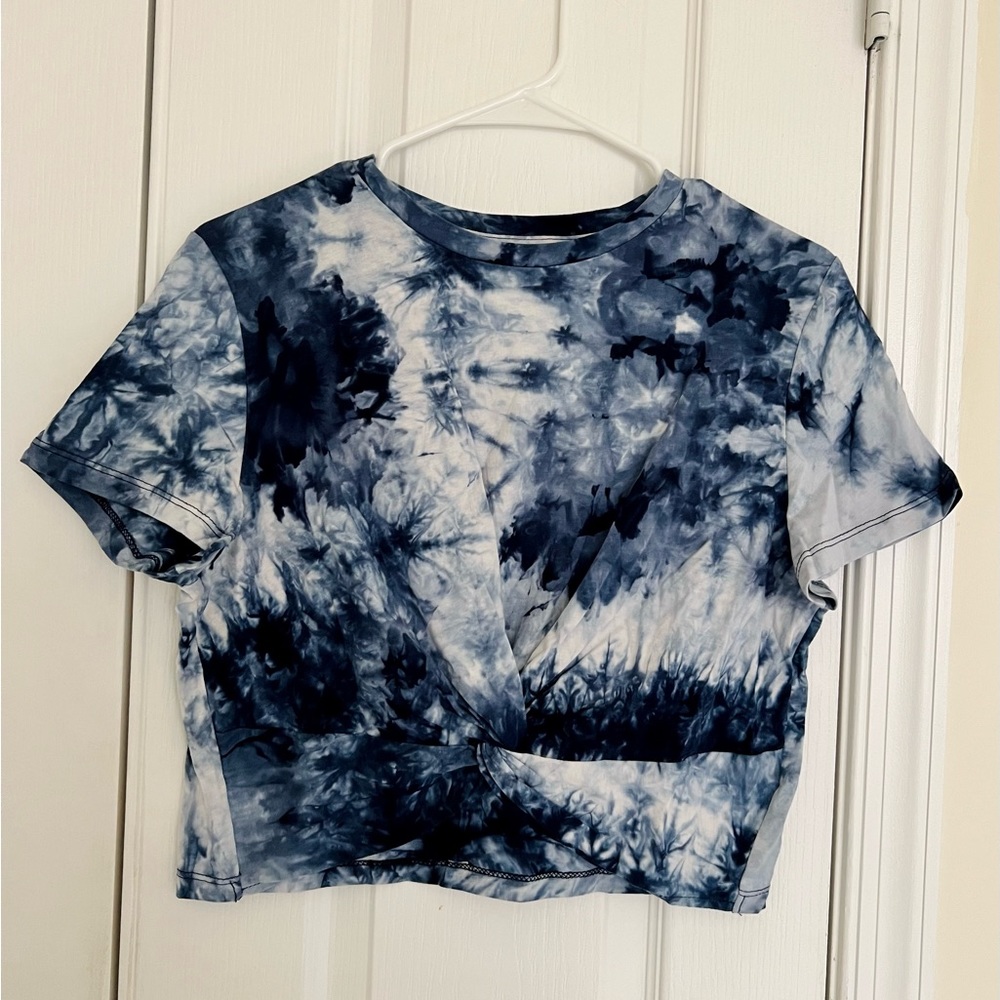 Tie-dye crop top